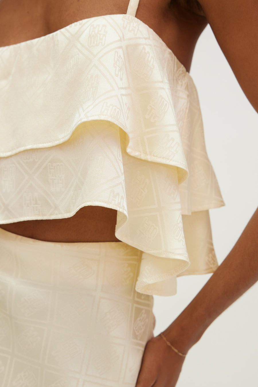 Sky Top (Cream)