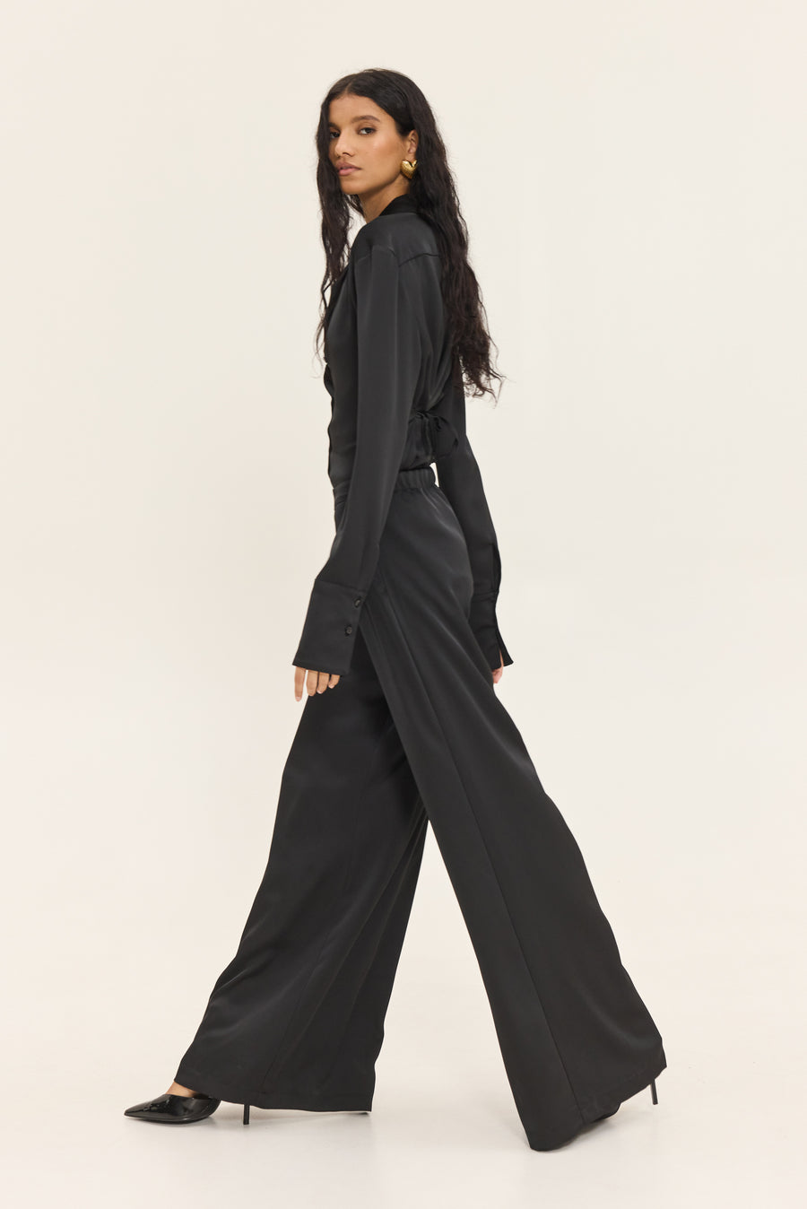 NMW Blend Shirt (Black)