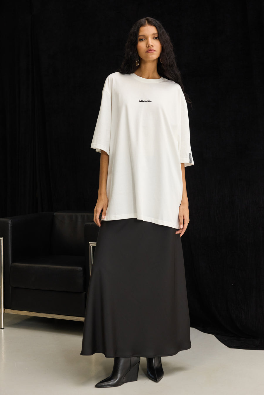 NMW Allure T-shirt White (Black Logo)