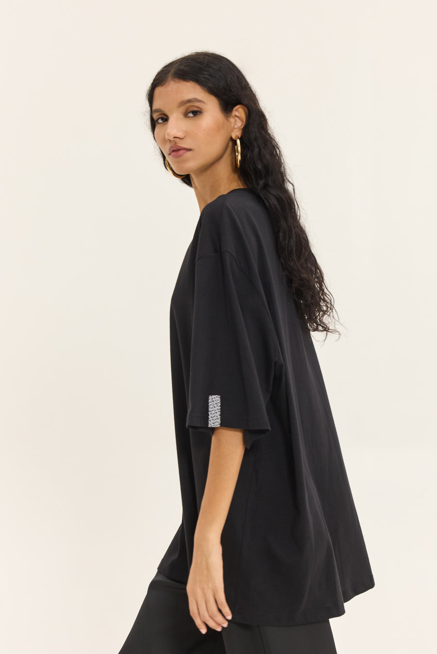 NMW Allure T-shirt Black (White Logo)