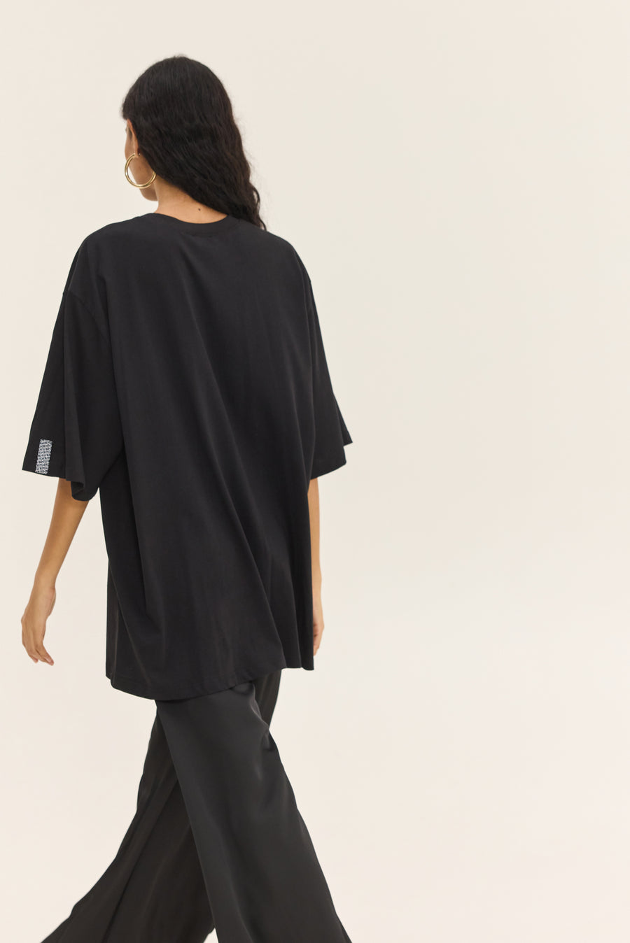 NMW Allure T-shirt Black (White Logo)