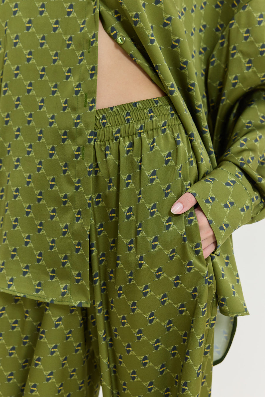 Peacock Pants (Khaki)