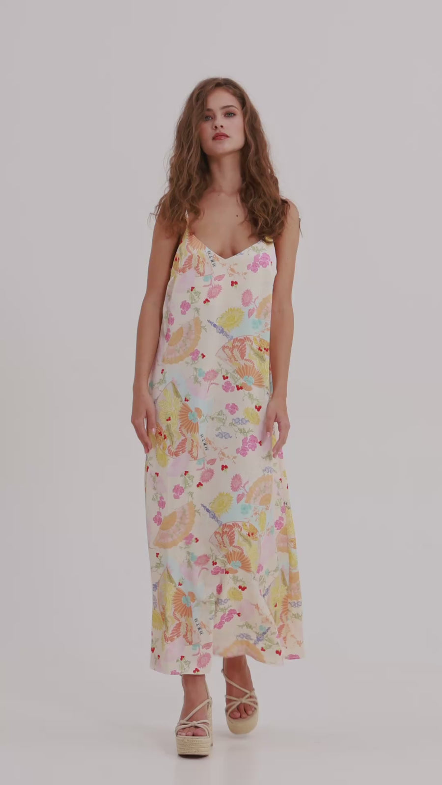 Teresa Dress (Baby Pink)